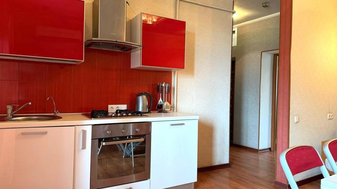 Mironositskaya 75 Carcóvia Exterior foto